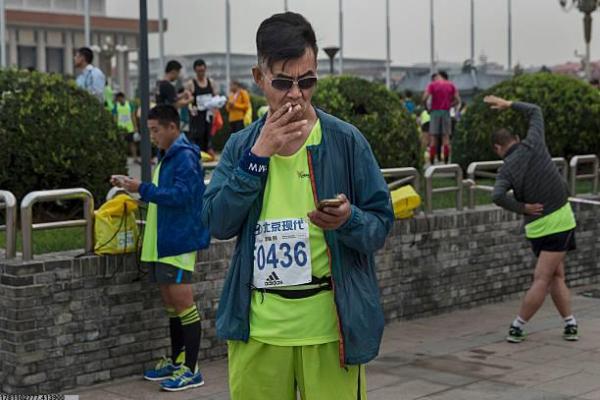 体育项目的女性队伍与男教练搭配(图1)